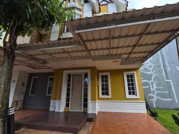 Disewakan Rumah 2 Lantai Semi Furnished Di Jalan Fairside Cluster Malibu Village - Gading Serpong