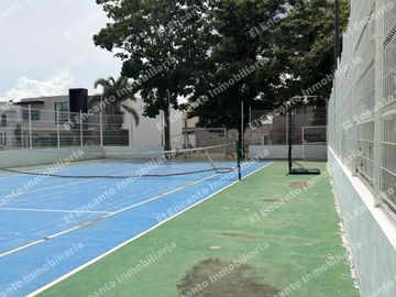 se vende terreno 472 m2 en Bonaterra