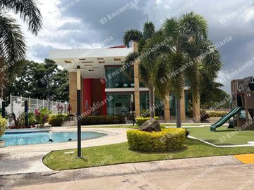 se vende terreno 472 m2 en Bonaterra