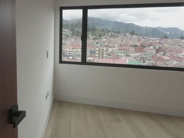 DEPARTAMENTO TRES HABITACIONES CONTROL SUR ZONA CAMINO VIEJO A BAÑOS CUENCA