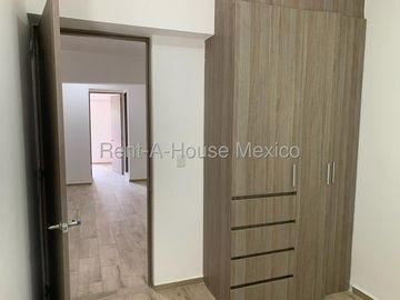 Departamento en Venta en Naucalpan de Juárez, Colonia El Parque