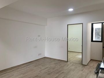 Departamento en Venta en Naucalpan de Juárez, Colonia El Parque
