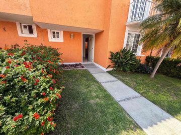 SE VENDE CASA EN CANDILES ACUEDUCTO $2,300,000 MXN
