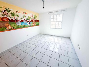 SE VENDE CASA EN CANDILES ACUEDUCTO $2,300,000 MXN