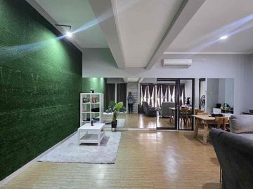 Disewakan Cepat Rumah Modern Fully Furnished Siap Huni Terawat di Discovery Bintaro