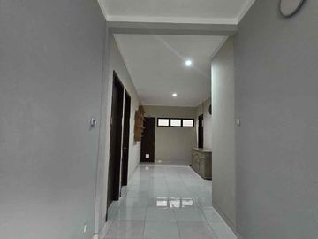 Disewakan Cepat Rumah Modern Fully Furnished Siap Huni Terawat di Discovery Bintaro