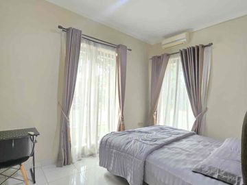 Disewakan Cepat Rumah Modern Fully Furnished Siap Huni Terawat di Discovery Bintaro