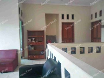 Dijual Cepat Rumah Murah 2 Lantai di Perumahan Reni Jaya