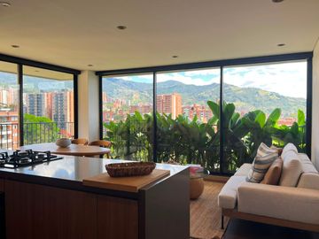 Apartamento Amoblado en Arriendo en Loma del Esmeraldal, Envigado Antioquia