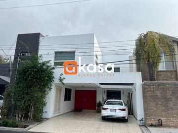 Loft Amueblado en Renta con servicios incluidos - Real San Agustín, San Pedro Garza García.