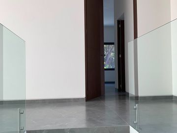 Casa Residencial de Lujo en Venta | Valle Real (Coto Arboledas)