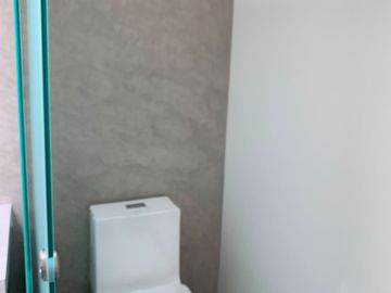 Casa Residencial de Lujo en Venta | Valle Real (Coto Arboledas)