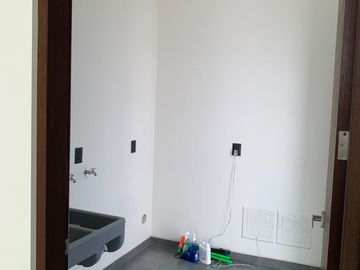 Casa Residencial de Lujo en Venta | Valle Real (Coto Arboledas)