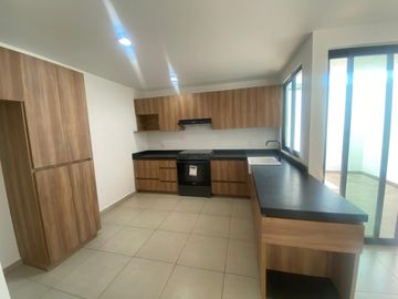 CASA EN VENTA ANTIGUA CEMENTERA 1CV F233