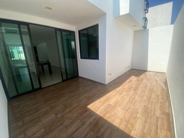 CASA EN VENTA ANTIGUA CEMENTERA 1CV F233