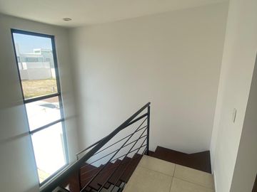 CASA EN VENTA ANTIGUA CEMENTERA 1CV F233