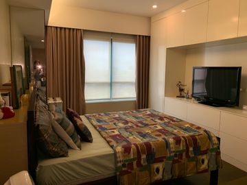 EDADES TOWER: 3BR For Rent, 194 sqm, fully furnished, 2 parking, P250,000 per month
