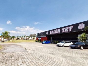 Bodega Comercial en Renta: Optimiza tus tiempos de entrega con una ubicación estratégica en Puebla.