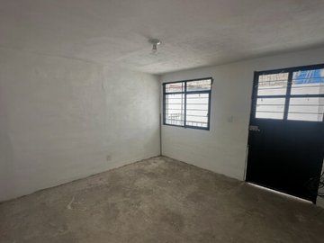 CASA AMPLIA DE 4 RECÁMARAS, CD. CUAUHTÉMOC CHICONAUTLA, ECATEPEC DE MORELOS, ESTADO DE MÉXICO.