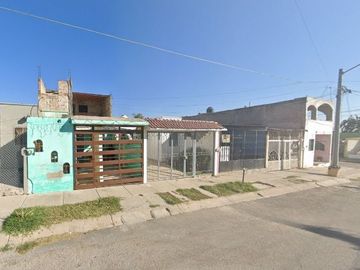 EXCELENTE CASA EN VENTA, AV MORÓN, HDA SANTA FÉ, TLAJOMULCO JALISCO