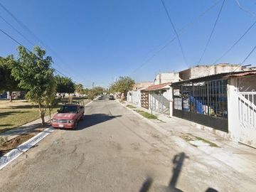 EXCELENTE CASA EN VENTA, AV MORÓN, HDA SANTA FÉ, TLAJOMULCO JALISCO