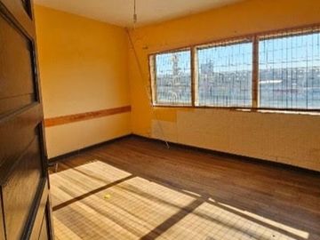 SE VENDE EN VALPARAÍSO, OPORTUNIDAD ÚNICA DE INVERSIÓN