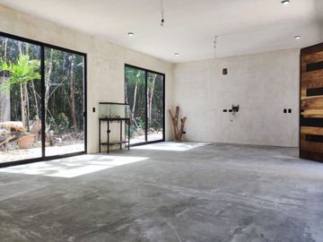 Casa con alberca privada ecológica, en venta