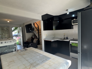 Casa en Venta en Albaterra 2, Zapopan | Coto Privado