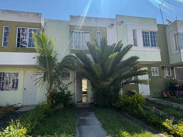 Casa en Venta en Albaterra 2, Zapopan | Coto Privado
