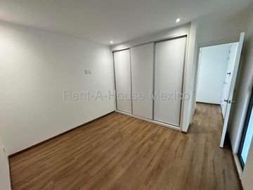Renta-Departamento-Altos de Juruquilla.