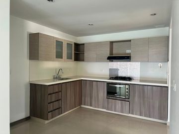 Apartamento en Venta en Loma del Esmeraldal, Envigado, Antioquia