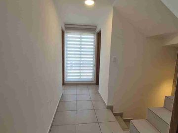 CASA EN VENTA EN FRACCIONAMIENTO BELLO ORIENTE EXELENTE UBICACIÓN