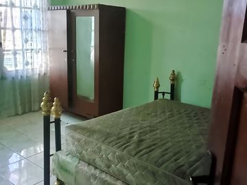 Dijual murah rumah siap huni, bebas banjir di Kayu manis, Matraman