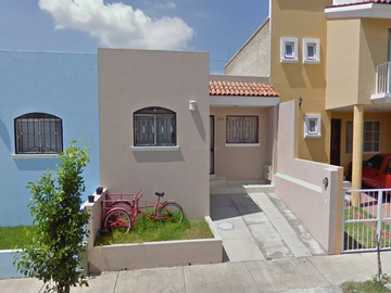 HERMOSA CASA EN ZAPOPAN, JALISCO DE RECUPERACIÓN BANCARIA