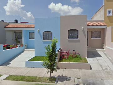 HERMOSA CASA EN ZAPOPAN, JALISCO DE RECUPERACIÓN BANCARIA