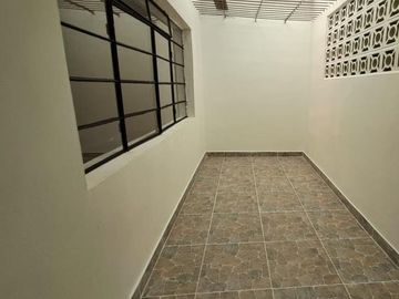 Casa en arriendo poblado manila