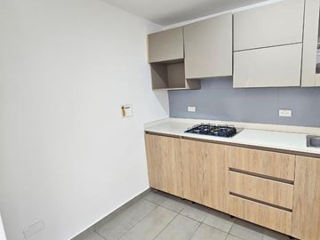 Casa en arriendo poblado manila