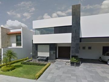 Casa en venta, Lago chacamax, Fracc cumbres de lago, Juriquilla, Recuperación Bancaria