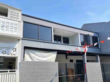 DIJUAL – Rumah 2 Lantai Siap 3 Lantai 200m ke Halte Busway 🏠🚌✨