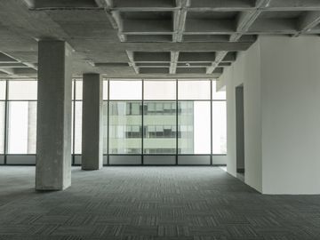 Oficina en renta - Santa María