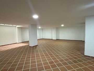 Local en arriendo en guayabal la colina