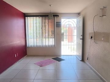 Casa en venta en Los Héroes Ozumbilla, Tecámac- 2 recamaras y 1.5 baños