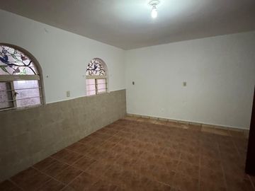 RENTO CASA COMERCIAL CERCA DE LA MEDICA CAMPESTRE