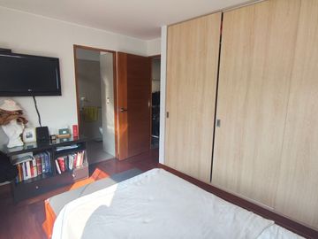 DUPLEX DE 227M2 + 3 COCHERAS EN VENTA EN CHACARRILLA - SAN BORJA