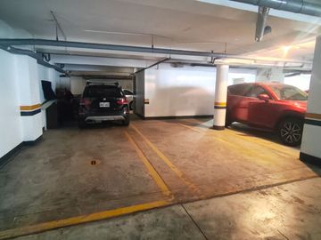 DUPLEX DE 227M2 + 3 COCHERAS EN VENTA EN CHACARRILLA - SAN BORJA