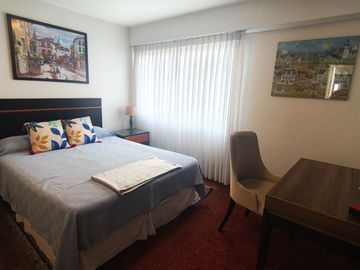 DUPLEX DE 227M2 + 3 COCHERAS EN VENTA EN CHACARRILLA - SAN BORJA