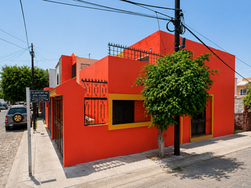 CASA EN VENTA EN SAN PEDRO TLAQUEPAQUE JALISCO