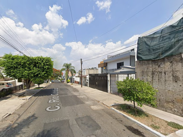Casa en Venta en Rio Colotlan Zapopan Jalisco.– Excelente Oportunidad de Inversión