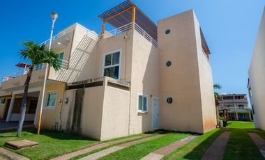Casa en Venta, Fraccionamiento Marina Diamante, Acapulco, Guerrero
