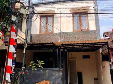 Rumah second bagus terawat di Pesanggrahan Jakarta Selatan